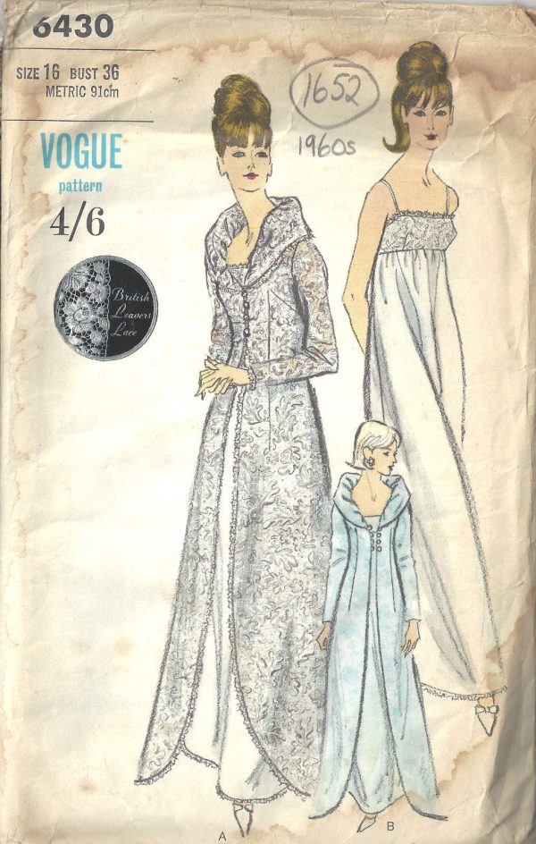 1960s-Vintage-VOGUE-Sewing-Pattern-B36-NIGHTGOWN-ROBE-1652-252397905713