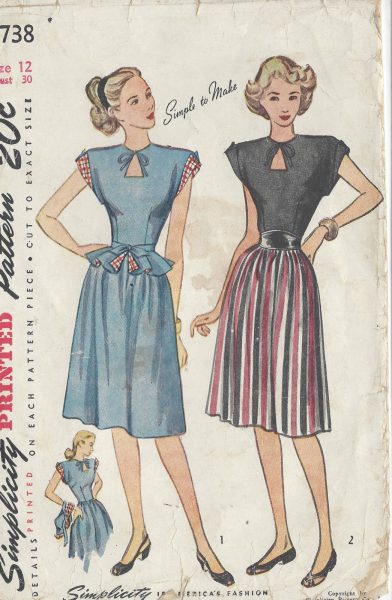 1945 Vintage Sewing Pattern CAPE B32/" R254