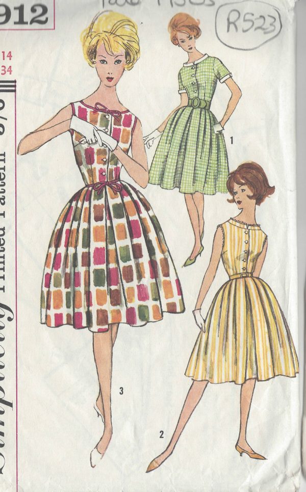 1950s-Vintage-Sewing-Pattern-DRESS-B34-R523-251151042674