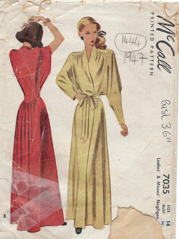 1947-Vintage-Sewing-Pattern-B36-NEGLIGEE-1444-261941849395