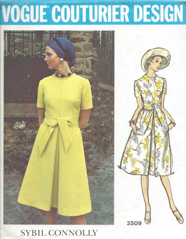 1960s-Vintage-VOGUE-Sewing-Pattern-B36-DRESS-1031-By-Sybil-Connolly-261233039095